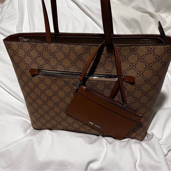 Nine West Monogram Tote Bag with Matching Pouch - Picture 1 of 7